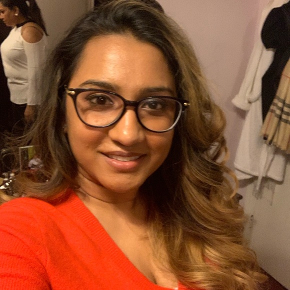 Meet your Posher, Bibi rafeeza - Picture 1 of 1